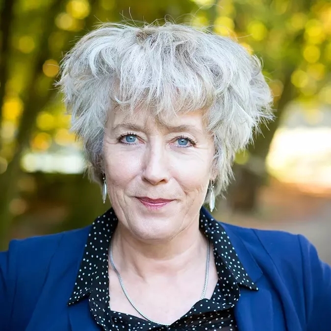 Yolande Sq Jpg